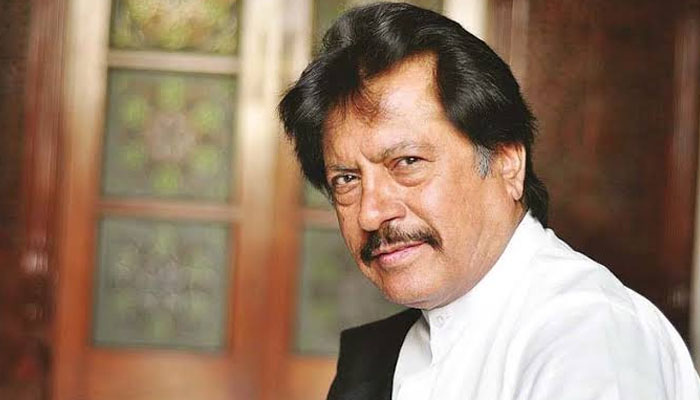 میں نے اپنی قبر تیار کروا رکھی ہے، لیجنڈ گلوکار عطا اللہ عیسیٰ خیلوی کا انکشاف
