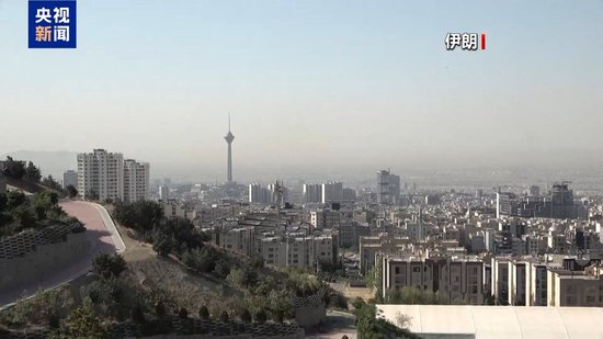 آبنائے ہرمز میں امریکہ اور ایران کے درمیان کشیدگی میں اضافہ