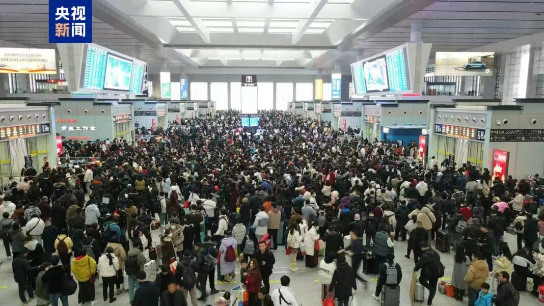 چین میں جنوری سے اگست تک مسافروں کے بذریعہ ریلوے کل 3.32 ارب ٹرپس ہوئے